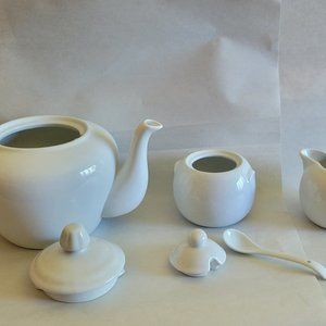 Cordon Bleu White Tea Set